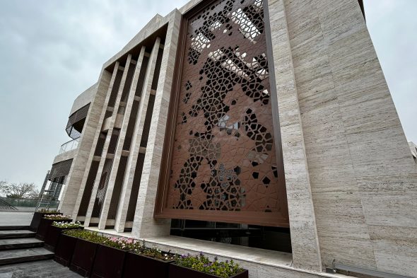 Aluminium Mashrabiya Screen Gulf Extrusions System